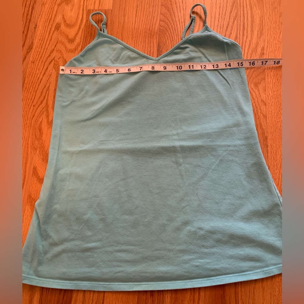 Bundle of 3 large Camisole Tanks by Torrid, JJill, & Inc in Aqua, Berry & White - Picture 5 of 16